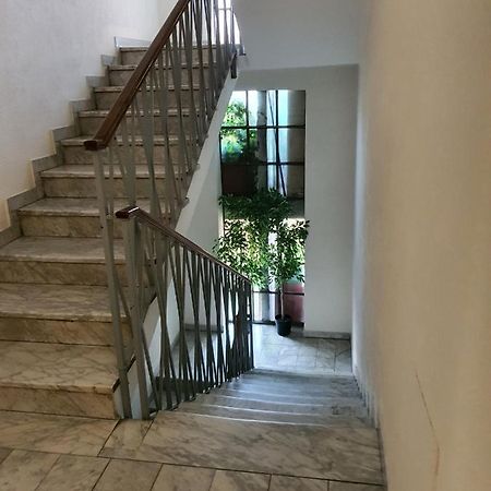 Cristel Apartment - 15 Min Da Milano - Parcheggio - Mono 2 Кормано Екстериор снимка